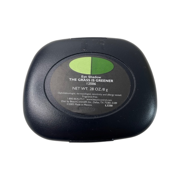 Eyeshadow duo Pallet - Picture 2 of 3